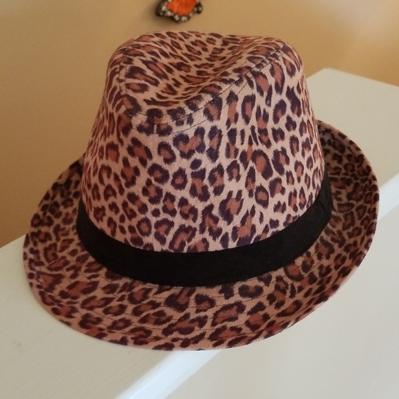 Miley Cyrus Accessories - Miley Cyrus Cool Leopard Fedora Hat OS
